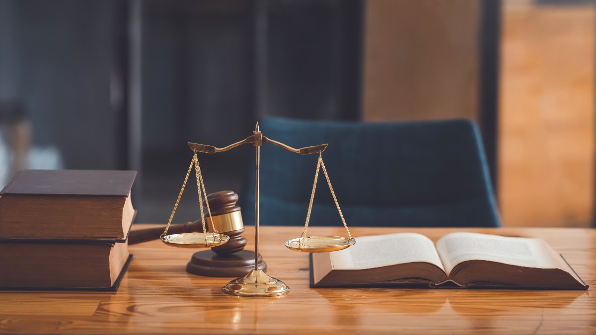 Vantagens e desafios da nova Lei de Licitações para pequenas empresas